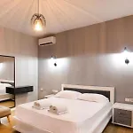 4br Penthouse & Bbq Terrace At Blloku - Apartment *