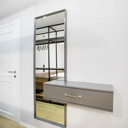 4br Penthouse & Bbq Terrace At Blloku -