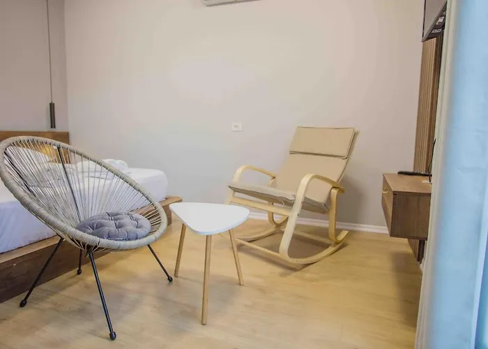 4br Penthouse & Bbq Terrace At Blloku - Daire