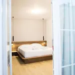 Apartment 4br Penthouse & Bbq Terrace At Blloku - Tirana