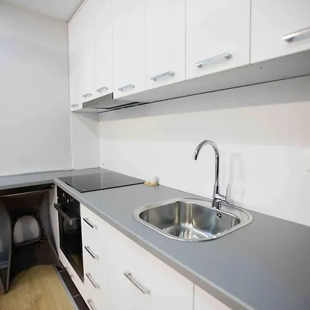 Apartmán 4br Penthouse & Bbq Terrace At Blloku - Tirana