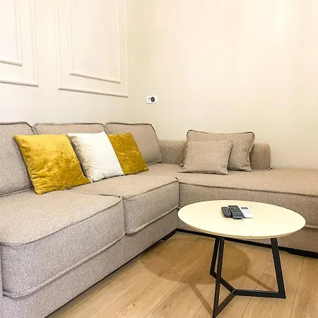 Apartmán 4br Penthouse & Bbq Terrace At Blloku - Tirana