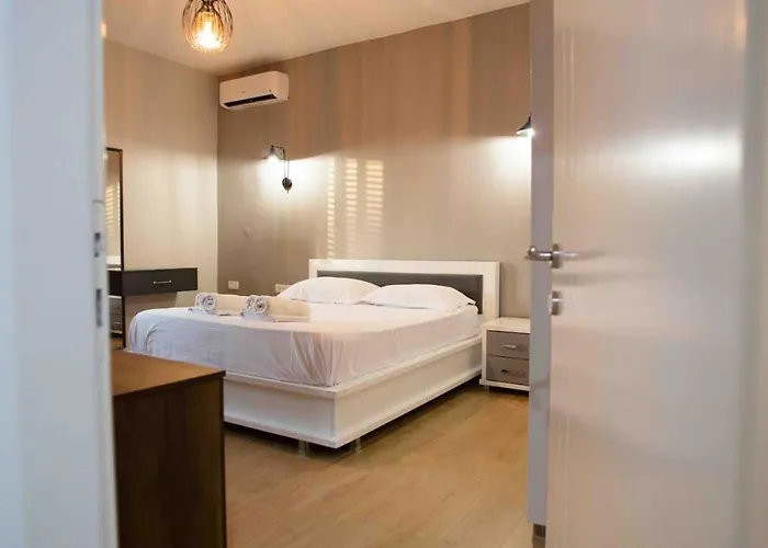 4br Penthouse & Bbq Terrace At Blloku - 公寓 *