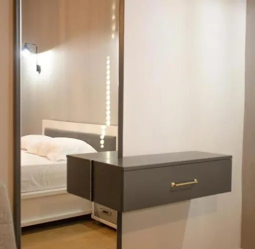 4br Penthouse & Bbq Terrace At Blloku - * Tirana