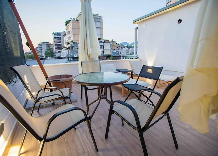 4br Penthouse & Bbq Terrace At Blloku - 地拉那